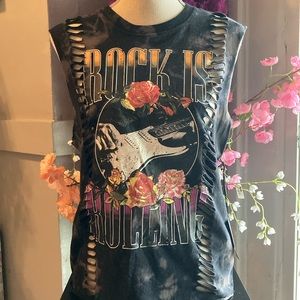 Forever21 graphic tshirt